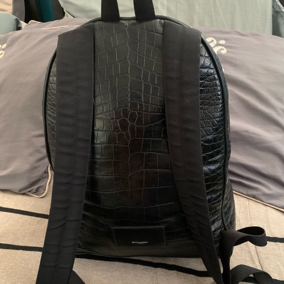 CITY BACKPACK IN CROCODILE-EMBOSSED LEATHER black - Picture 9 of 12